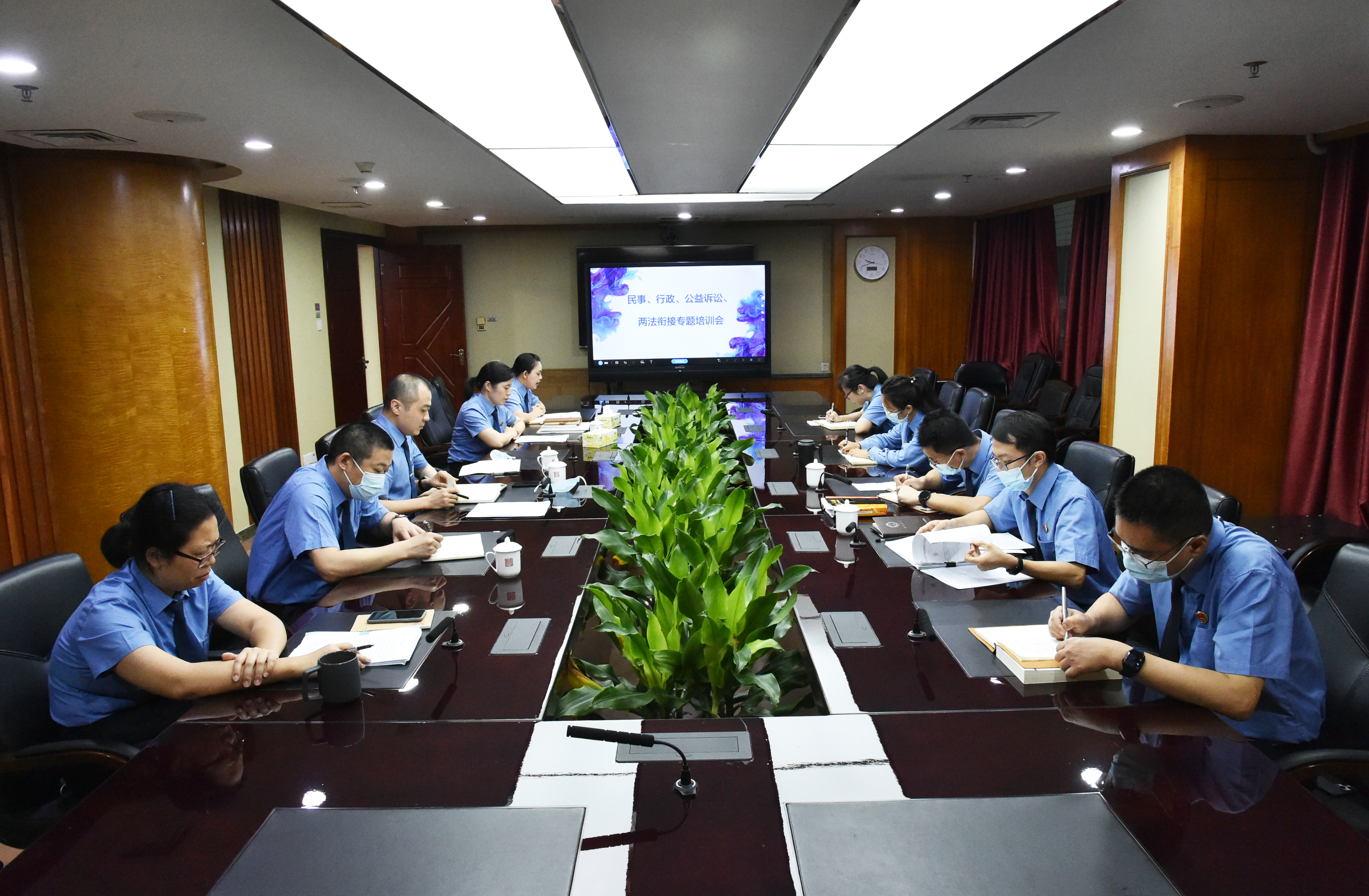 行刑衔接工作获评广州市法治领域改革创新项目.jpg